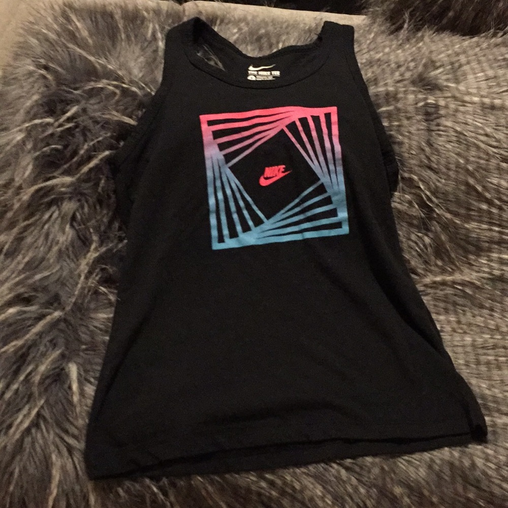 Nike active shirt